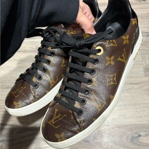 Louis Vuitton Monogram Sneakers- Women’s | RETAIL $1060